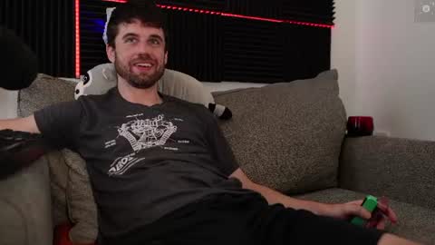 Ryan aka KeylimeRy online show from 07/19/26, 06:22
