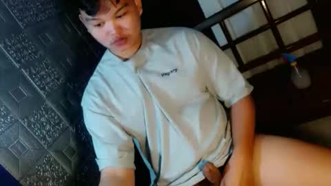 Snapshot of rnl_cum chatting on 09/18/25, 07:10 RICH MY GOAL online show from 09/18/25, 07:10