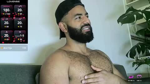 SebasRoa online show from 12/04/24, 06:17