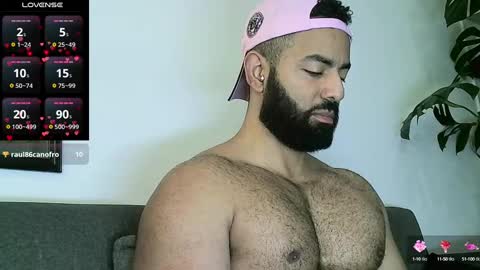 SebasRoa online show from 09/15/25, 03:23