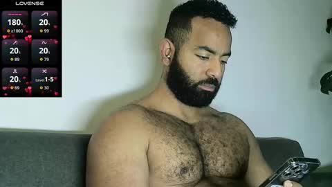 SebasRoa online show from 11/07/25, 04:29