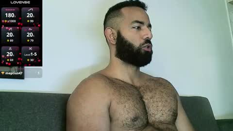 SebasRoa online show from 01/09/26, 02:31