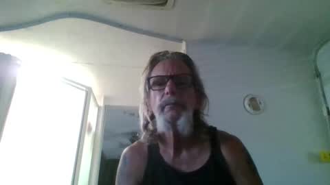 Snapshot of roadie1964 chatting on 10/27/25, 02:32 Roadie online show from 10/27/25, 02:32