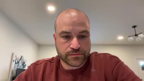 Snapshot of roadking1122 chatting on 01/06/26, 03:05 roadking1122 online show from 01/06/26, 03:05