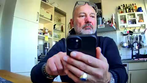 Snapshot of roadrunnerger chatting on 01/10/25, 12:47 roadrunnerger online show from 01/10/25, 12:47