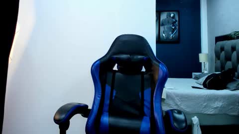 Roan Birkin online show from 12/16/25, 10:37