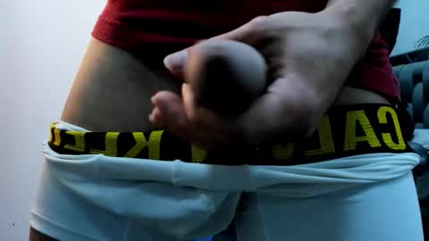 Roan Birkin online show from 12/19/25, 07:43