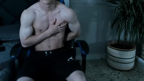 Roan Birkin online show from 03/05/26, 09:33