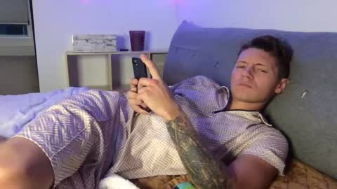 RoastingCorn online show from 12/21/24, 01:04