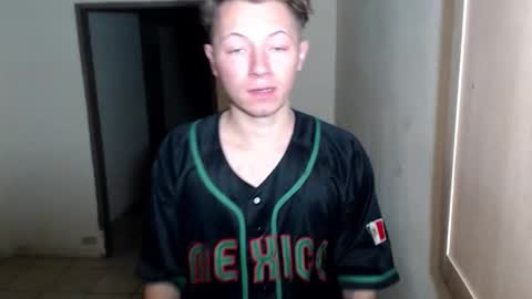 RoastingCorn online show from 02/05/26, 09:36