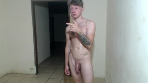 RoastingCorn online show from 04/01/26, 01:41