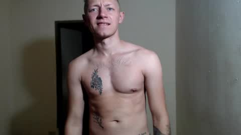 RoastingCorn online show from 04/16/26, 02:12