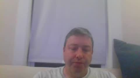 rob_bower_guy online show from 11/03/25, 01:08
