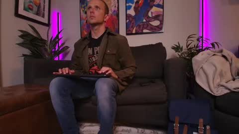 Snapshot of rob_ryder chatting on 10/14/25, 04:02 rob ryder online show from 10/14/25, 04:02