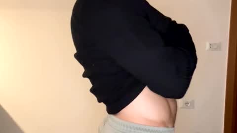 Snapshot of roberpierre_ho chatting on 02/25/26, 12:31 roberpierre_ho online show from 02/25/26, 12:31