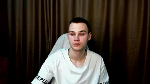 robert10211 online show from 01/12/26, 07:19