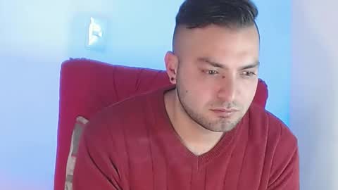 Snapshot of robert_leroy chatting on 02/02/25, 07:57 Stiven - online show from 02/02/25, 07:57