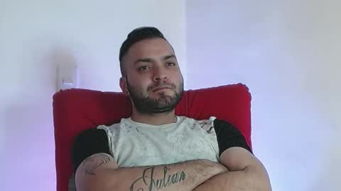 Snapshot of robert_leroy chatting on 03/10/25, 03:34 Stiven - online show from 03/10/25, 03:34