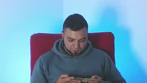 Snapshot of robert_leroy chatting on 09/30/25, 05:45 Stiven - online show from 09/30/25, 05:45