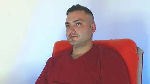 Snapshot of robert_leroy chatting on 10/25/25, 04:02 Stiven - online show from 10/25/25, 04:02