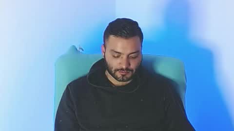 Snapshot of robert_leroy chatting on 11/16/25, 04:29 Stiven - online show from 11/16/25, 04:29