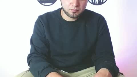 Snapshot of robert_leroy chatting on 12/05/25, 02:31 Stiven - online show from 12/05/25, 02:31