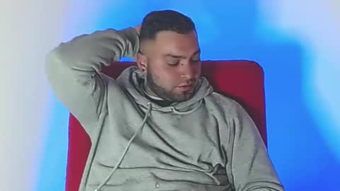 Stiven - online show from 03/18/26, 07:28