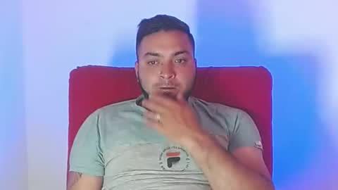 Snapshot of robert_leroy chatting on 05/15/26, 03:41 Stiven - online show from 05/15/26, 03:41
