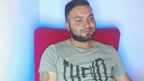Snapshot of robert_leroy chatting on 05/21/26, 04:36 Stiven - online show from 05/21/26, 04:36
