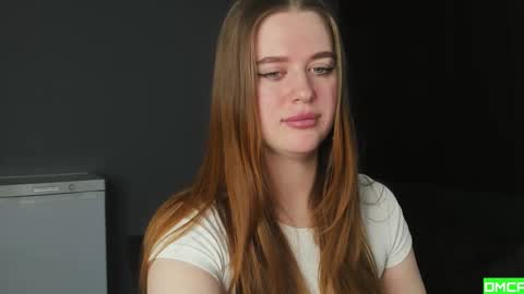 Snapshot of robert_lisa chatting on 12/20/25, 12:51 Lisa and Robert i am online all days 900 am GMT3 online show from 12/20/25, 12:51