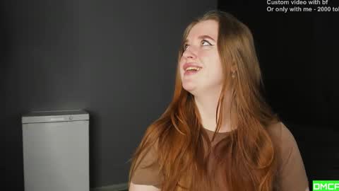 Snapshot of robert_lisa chatting on 02/22/26, 11:20 Lisa and Robert i am online all days 900 am GMT3 online show from 02/22/26, 11:20