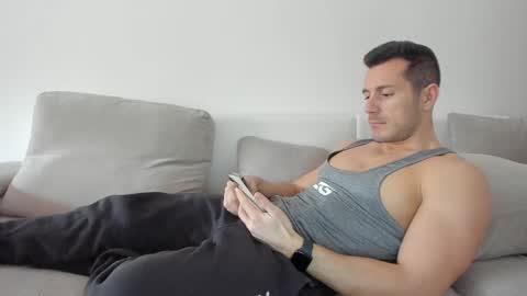 roberto4ever online show from 02/28/25, 01:14