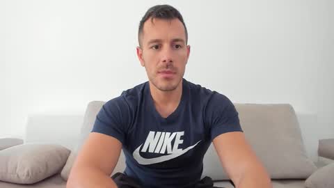 roberto4ever online show from 10/05/25, 06:12