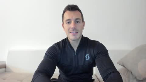 roberto4ever online show from 10/13/25, 11:10