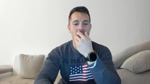 roberto4ever online show from 11/18/25, 01:04