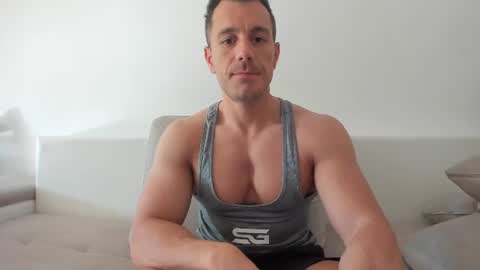 roberto4ever online show from 06/14/26, 05:20