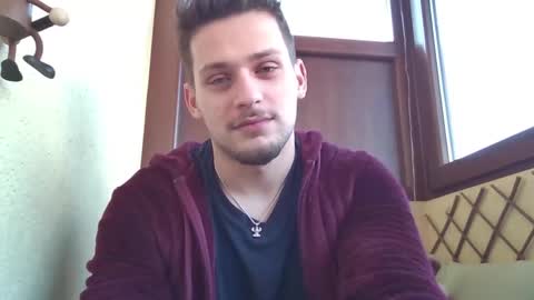 Snapshot of roberto_twink1 chatting on 01/17/26, 08:41 Roberto online show from 01/17/26, 08:41