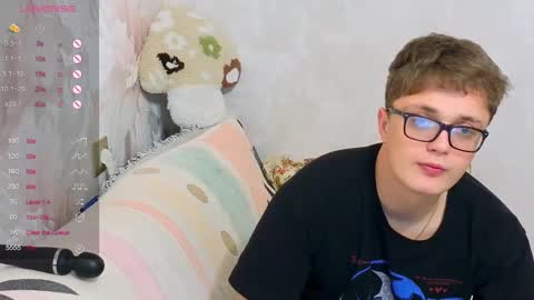 robertokingsize online show from 12/16/25, 10:59