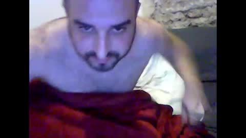 Snapshot of robertoredo chatting on 12/26/24, 08:42 Roberto online show from 12/26/24, 08:42