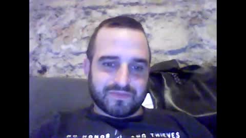 Snapshot of robertoredo chatting on 01/16/25, 10:34 Roberto online show from 01/16/25, 10:34