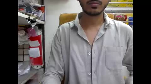 Snapshot of robertsalia220 chatting on 09/15/25, 01:11 Robertsalia online show from 09/15/25, 01:11