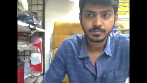 Robertsalia online show from 11/10/25, 12:04