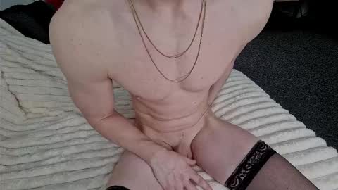 Snapshot of robex88_ chatting on 02/25/26, 08:46 robex88_ online show from 02/25/26, 08:46