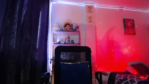 Robin online show from 06/14/26, 02:52
