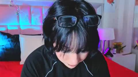 robin D online show from 05/11/26, 02:45