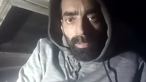 Snapshot of robincom23 chatting on 02/25/26, 01:54 R online show from 02/25/26, 01:54