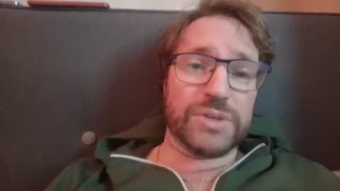 robinouhot online show from 02/24/25, 10:15