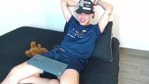 Robisson Zack online show from 09/30/25, 01:21