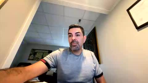 roblatino12 online show from 12/14/25, 06:01