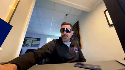 roblatino12 online show from 12/20/25, 06:15